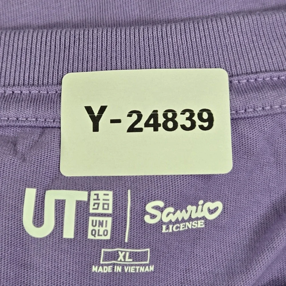 Uniqlo Women Shirt XL Purple Graphic Print Kuromi Cat‎ Short Sleeve